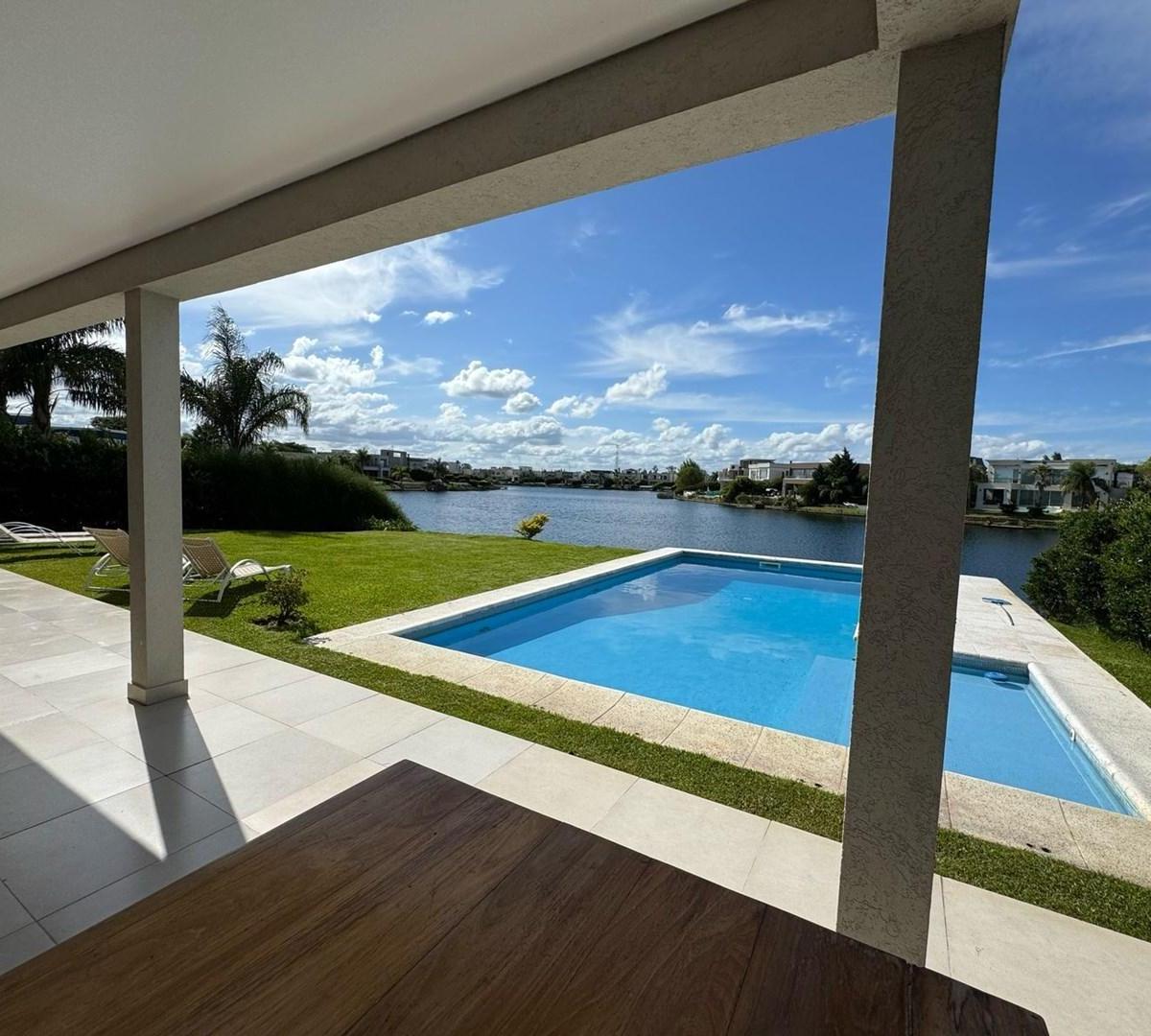 Casa en Venta en Los Lagos 5 dormitorios, Nordelta 100