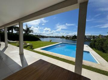 Casa · 350m² · 8 Ambientes · 2 Cocheras · Casa en Venta en Los Lagos, Nordelta, Tigre