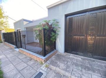 Casa · 300m² · 4 Ambientes · 4 Cocheras · Casa en Venta en General Pacheco, Tigre, G. B. a. Zona Norte