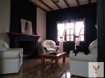 Casa · 150m² · 3 Ambientes · 1 Cochera · Casa en Venta - 2 Dorm. 1 Baño - 150 m² - San Pedro