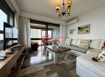 Foto1 · Apartamento de 3 Dorm. en Venta en Punta del Este