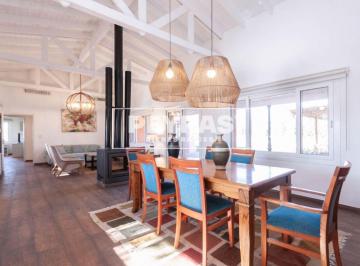 Casa de 6 ambientes, Cañuelas · Única Chacra de 6 Ambientes Sobre Lote de 12.000 m² - 528 m² Construidos