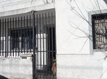 Casa · 60m² · 4 Ambientes · Casa en Venta - 2 Dorm. 1 Baño - 82,81 m² - Lomas del Mirador, La Matanza
