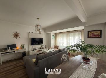 Departamento · 92m² · 3 Ambientes · Piso 3 Ambientes Reciclado con Balcón y Sol de Tarde