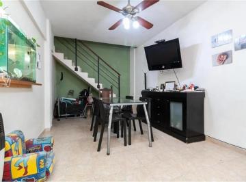 PH · 55m² · 3 Ambientes · PH en Venta - 2 Dorm. 1 Baño - Parque Patricios