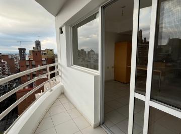 Departamento de 1 ambiente, Córdoba · Un Dormitorio con Balcón en Nueva Córdoba