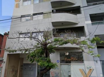 Departamento · 70m² · 3 Ambientes · Departamento en Alquiler - 2 Dorm. 1 Baño - 73 m - La Plata