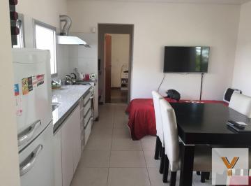 Departamento · 44m² · 2 Ambientes · 1 Cochera · Departamento en Venta - 1 Dormitorio 1 Baño - Cochera - 50 m² - La Plata