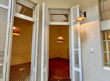 PH de 4 ambientes, Recoleta · PH Reciclado Íntegramente a Nuevo | 3 Ambientes + Entrepiso | Recoleta