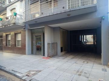 Departamento de 2 ambientes, Villa General Mitre · Espectacular 2 Amb 56 m² con Bcon con Cochera. Exc. Estado Apto Credito