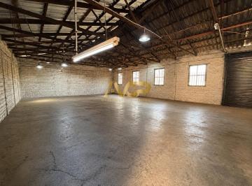 Bodega-Galpón · 386m² · 7 Ambientes · 10 Cocheras · Galpón Mas Propiedad en Zona Industrial