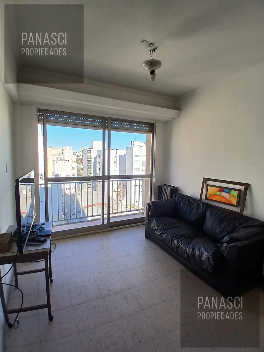 Venta | Jujuy 1700, Centro, departamento 2 amb, 45m² con balcón