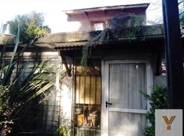 Casa · 200m² · 6 Ambientes · Casa en Venta - 5 Dorm. 3 Baños - Mar del Plata