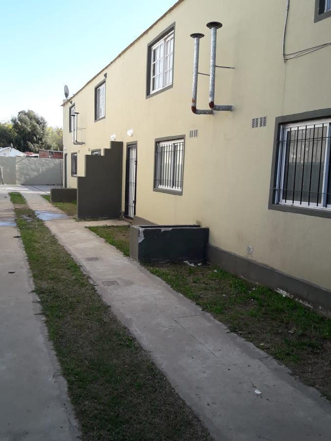 Avenida Rivadavia e/ Guamini y Comahue