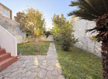 Casa · 131m² · 5 Ambientes · 2 Cocheras · Casa en Una Planta en Beccar San Isidro Apto Credito