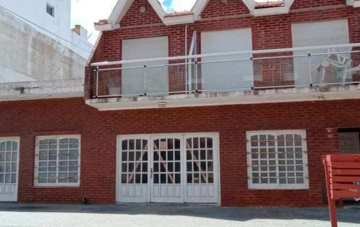 Moreno e/ Jorge Newbery y Avenida Costanera