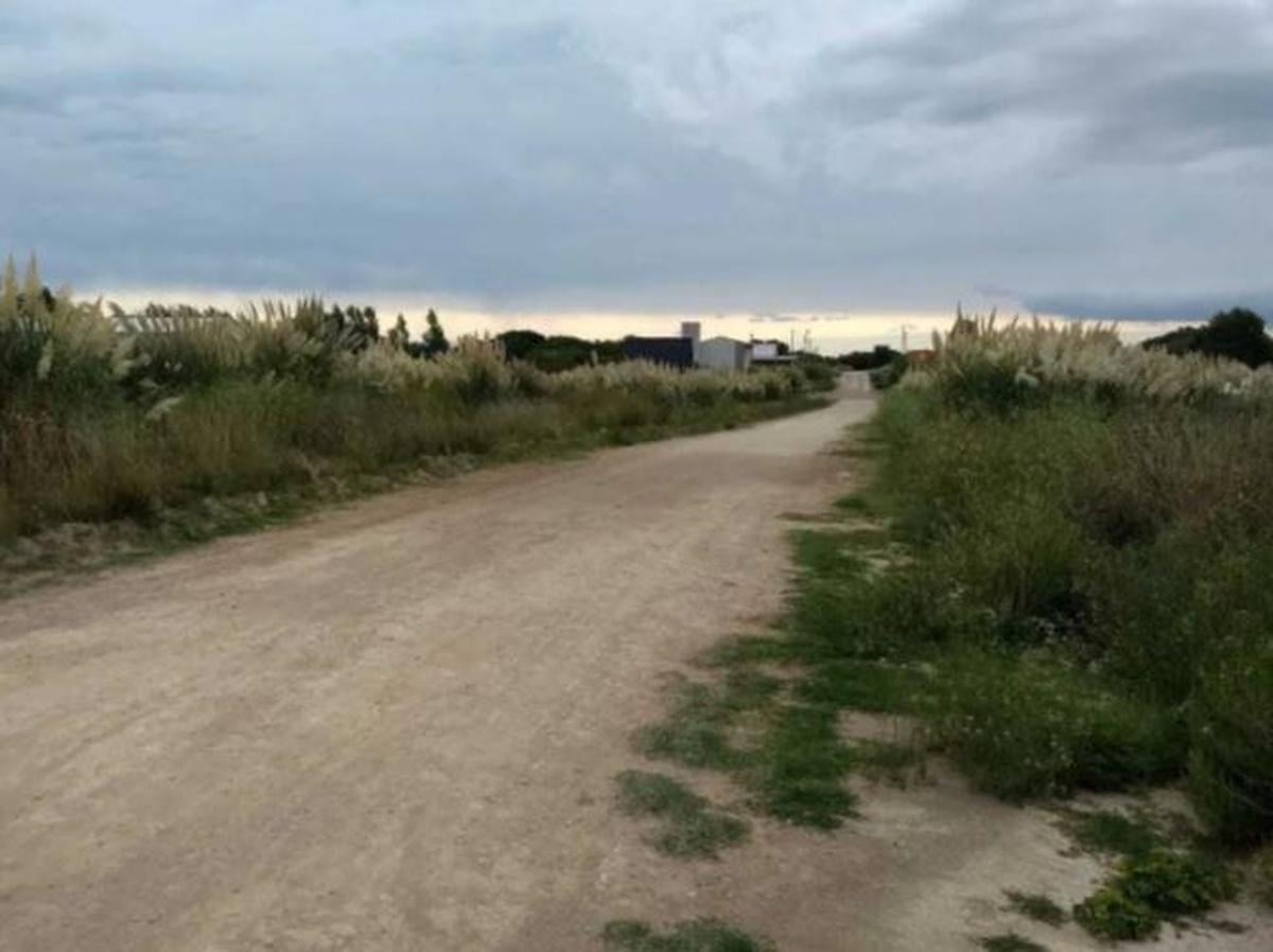 Santa Fe e/ Jujuy y Tres Arroyos, Coronel Dorrego, Buenos Aires (fuera de GBA)