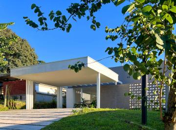 Acceso · Casa de Diseño - 3 Dorm. - San Pablo–bº Aires de Pedemonte