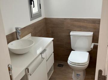 Casa de 6 ambientes, Córdoba · Lomas de Manantiales Dueño Alquila Casa Duplex 3 Dorm 3 Baños