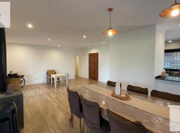 Casa · 170m² · 5 Ambientes · 2 Cocheras · Casa de Campo en Venta en Barrio La Arbolada de Capilla, Exaltación de La Cruz, Gba, Zona Norte