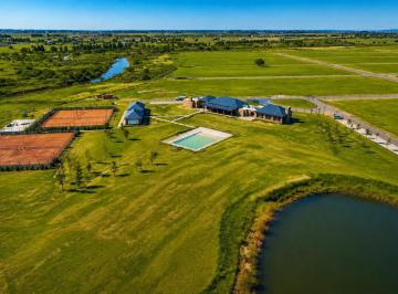 Terreno · 800m² · Terreno en Venta en Barrio La Finca Barrio Cerrado Lote Funes