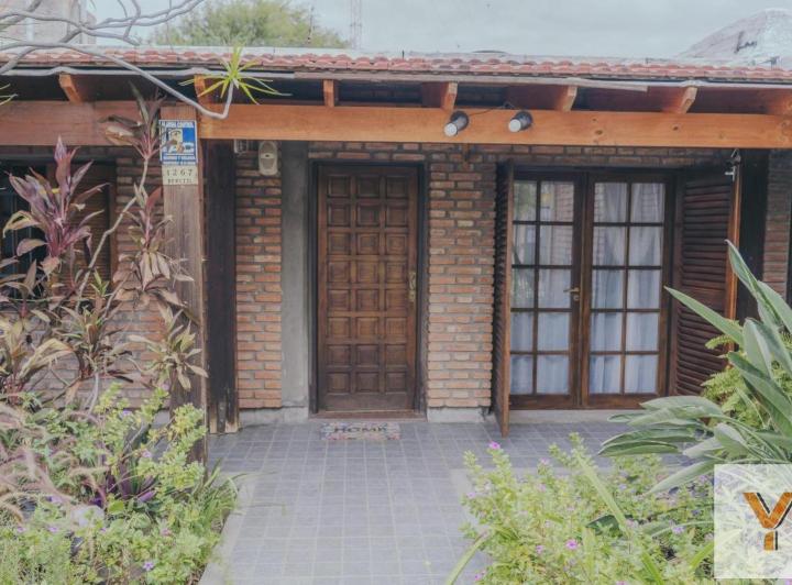 Casa · 164m² · 4 Ambientes · 1 Cochera