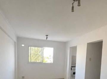 Casa · 40m² · 2 Ambientes · Departamento en Venta con Cochera
