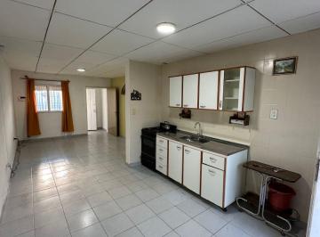 Casa de 4 ambientes, Comodoro Rivadavia · Casa de 3 Dorm. con Amplio Patio y Entrada de Vehículo