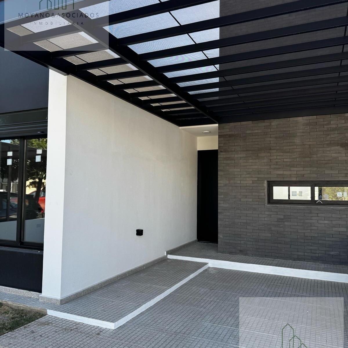 Claros Village, Claros Village, Córdoba