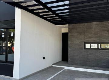 PH · 112m² · 5 Ambientes · 4 Cocheras · Duplex Planta Baja en Claros Village