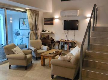 Casa · 156m² · 4 Ambientes · 1 Cochera · Housing Chacrita - Zona Sur - Vení a Conocerlo!