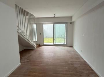 Departamento · 70m² · 3 Ambientes · Venta Depto 3 Amb en Saavedra con Jardin Propio Pb