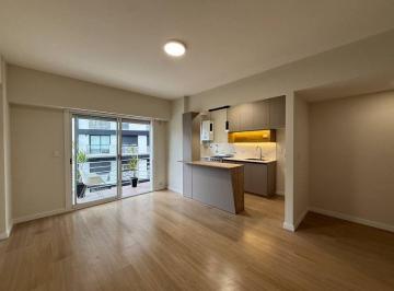 Departamento · 57m² · 3 Ambientes · 1 Cochera · Semipiso 3 Amb con Cochera Totalmente Reciclado