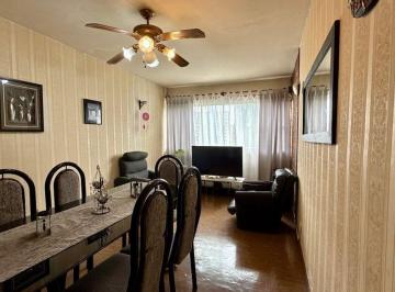 Departamento · 69m² · 4 Ambientes · Venta 4 Ambientes Luminoso Lugano 1 y 2 - Edif. 66