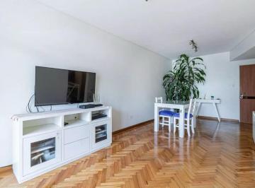Departamento · 61m² · 3 Ambientes · Venta Dpto 3 Ambientes con Balcon Corrido