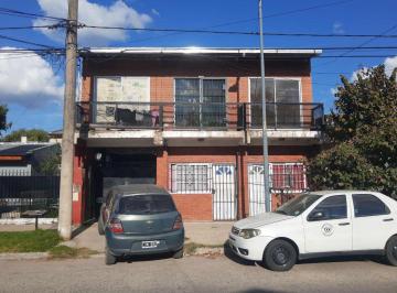 Casa · 263m² · 8 Ambientes · 1 Cochera · Casa en Venta en San Miguel