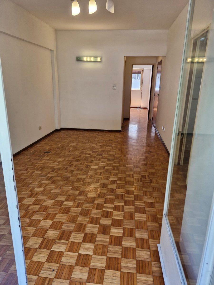 Juncal 3700