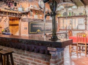 Casa de 7 ambientes, Tres de Febrero · Dueño Vende - Casa + Local