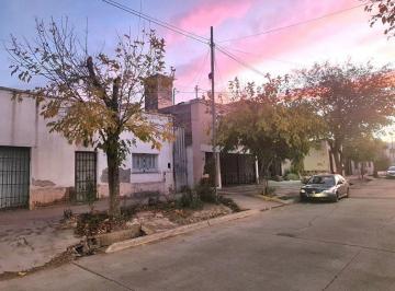 Terreno · 215m² · Lote de 215 m² en Villa Emilia, Godoy Cruz