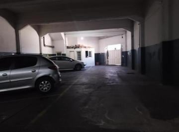 Garage · 18m² · 1 Cochera · Cochera en Venta - 18 m² - Haedo