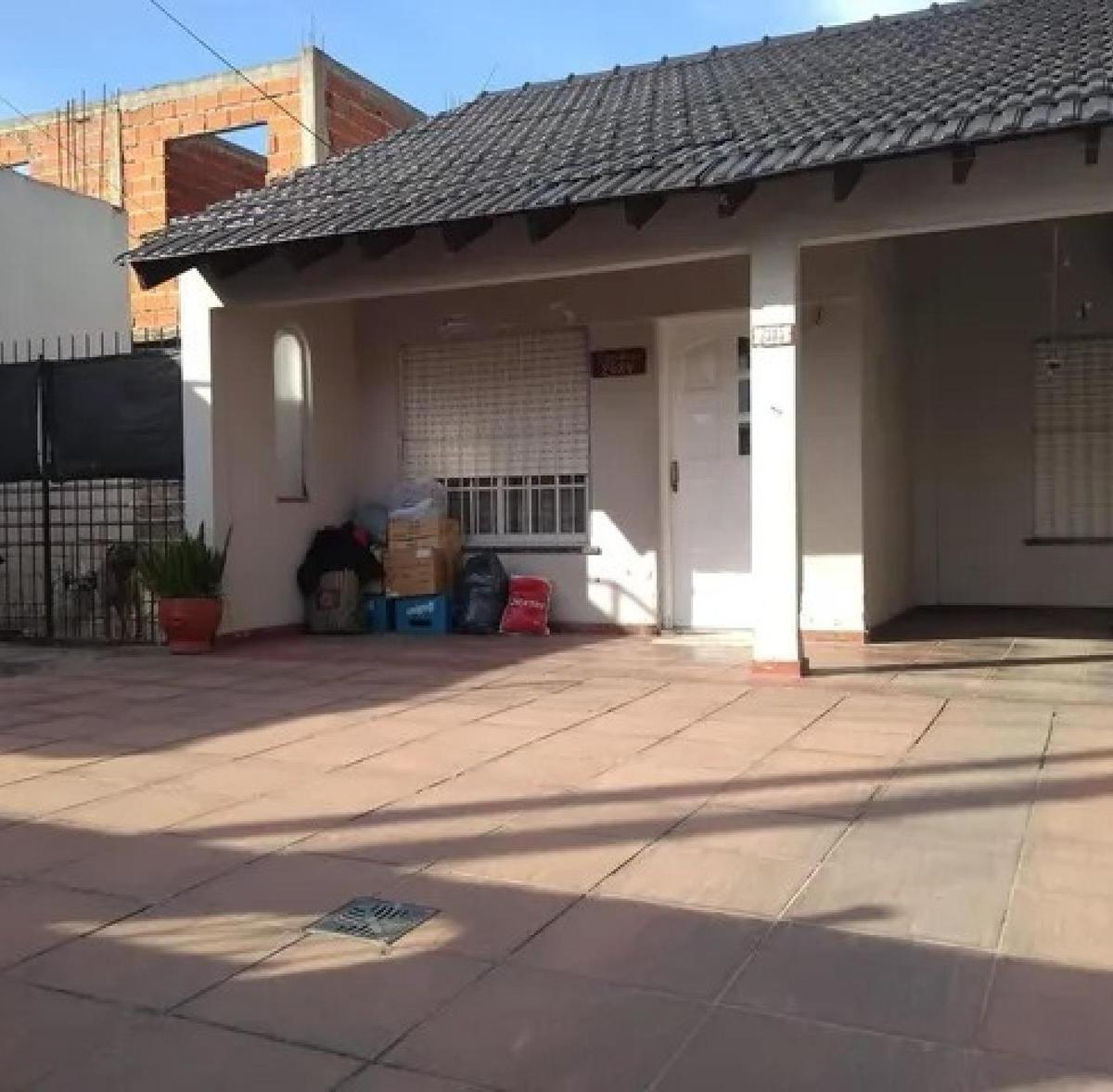 Nicolas Dávila e/ Soldado Sosa y Santa Rosa