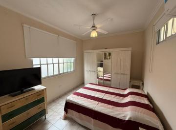 Casa · 155m² · 7 Ambientes · Venta Casa en Planta Alta en Santa Fe Zona Centro, 3 Dorm., Quincho Cerrado con Asador.