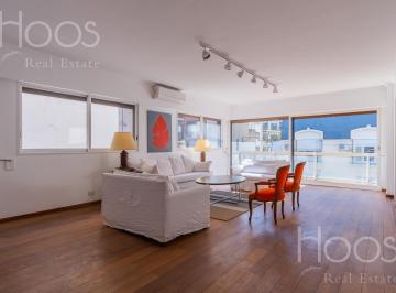 Departamento · 180m² · 4 Ambientes · Piso en Alquiler 4 Amb C Dependencia de Servicio - Recoleta Todo Incluido