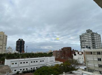 Foto1 · Apartamento en Venta de 1 Dormitorio y Medio en Punta del Este, Playa Mansa, Torre Verona, Gorler