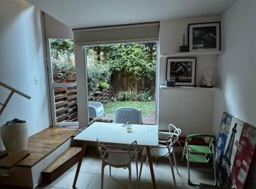 Departamento de 2 ambientes, Vicente López · 2 Ambientes. Dúplex con Patio, Cochera - Seguridad 24 Hs Excelente Accesos