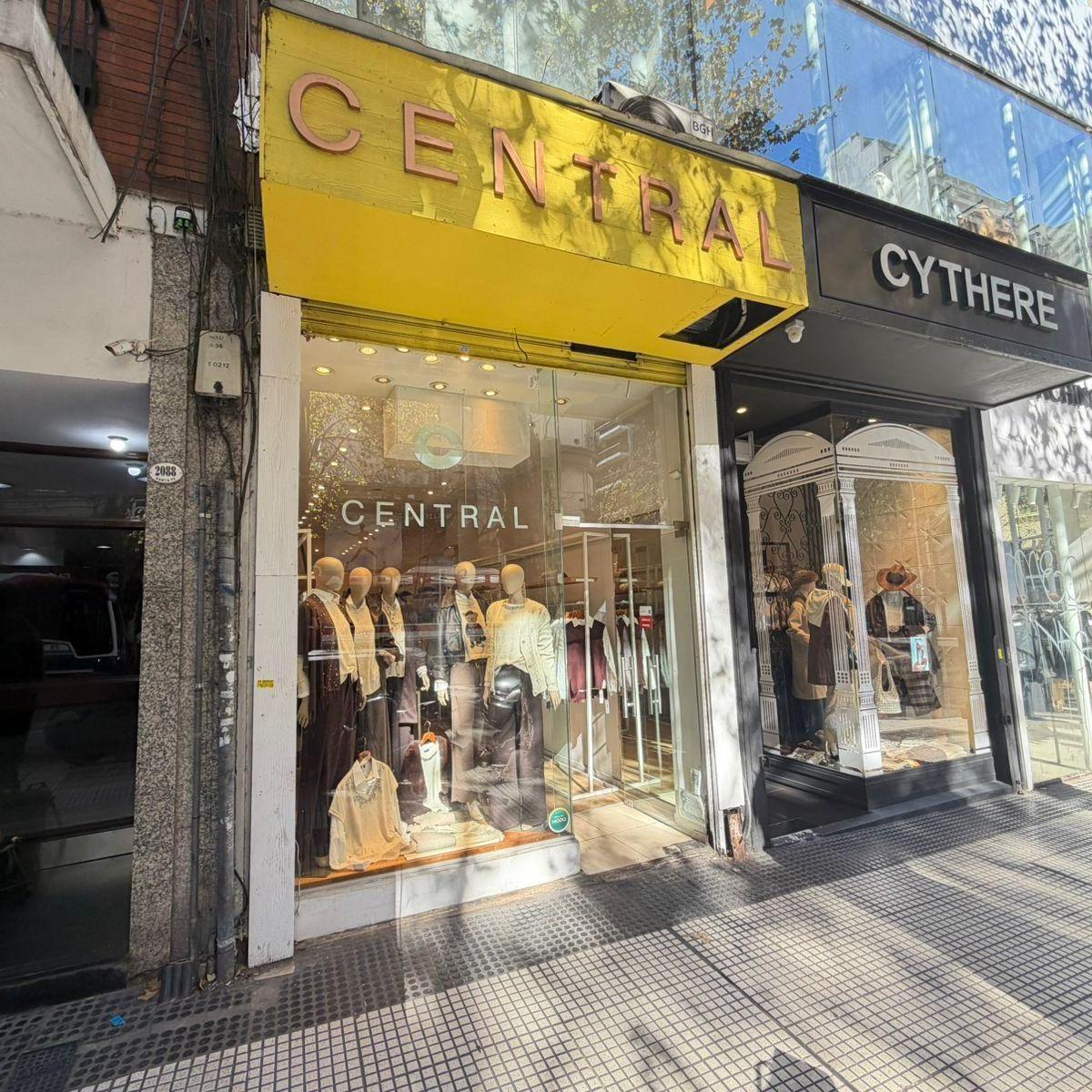 Av. Santa Fe 2090,  Recoleta, Capital Federal