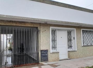 Frente de la casa · Dueño Alquila Hermosa Casa Recién Pintada y Lista Para Entrar