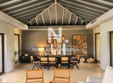 Foto1 · En Alquiler Espectacular Casa de 4 Dorm. en Suite, con Piscina y Pergola en Puerto Quetzal