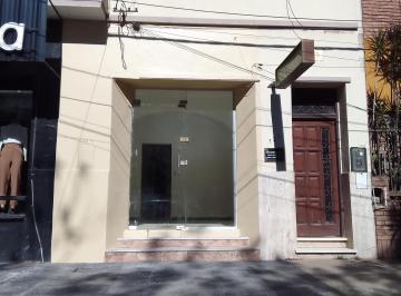 Local comercial de 5 ambientes, Resistencia · Local Comercial a Pocos m de La Peatonal.