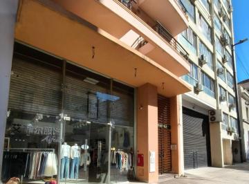 Local comercial · 125m² · Local en Venta, Abasto